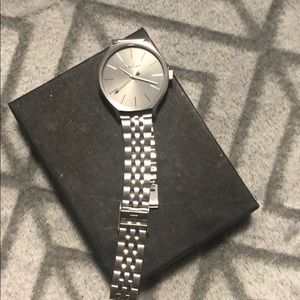 Nixon watch